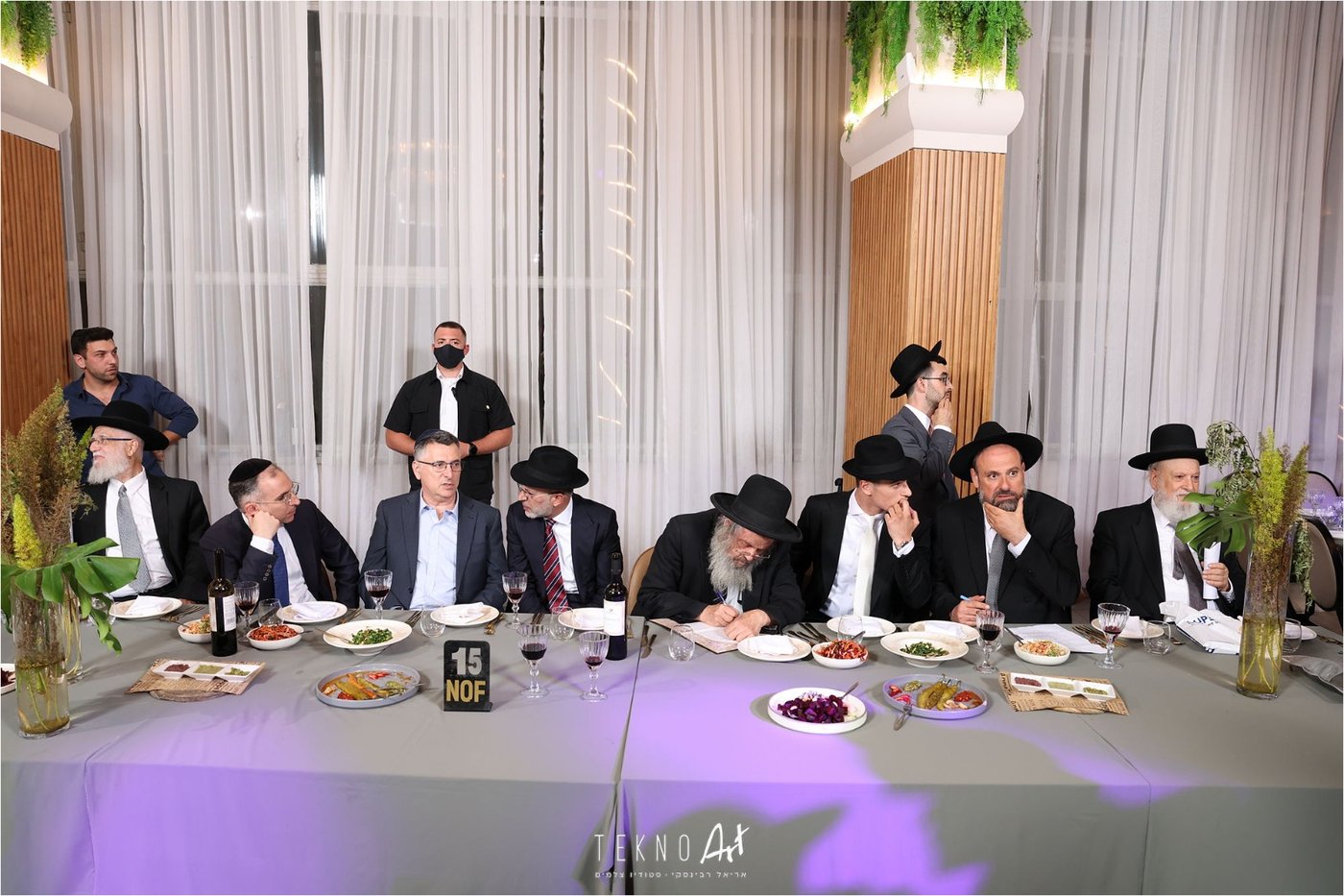 חבר הכנסת ארז מלול חיתן את בתו עם בחור מישיבת חברון