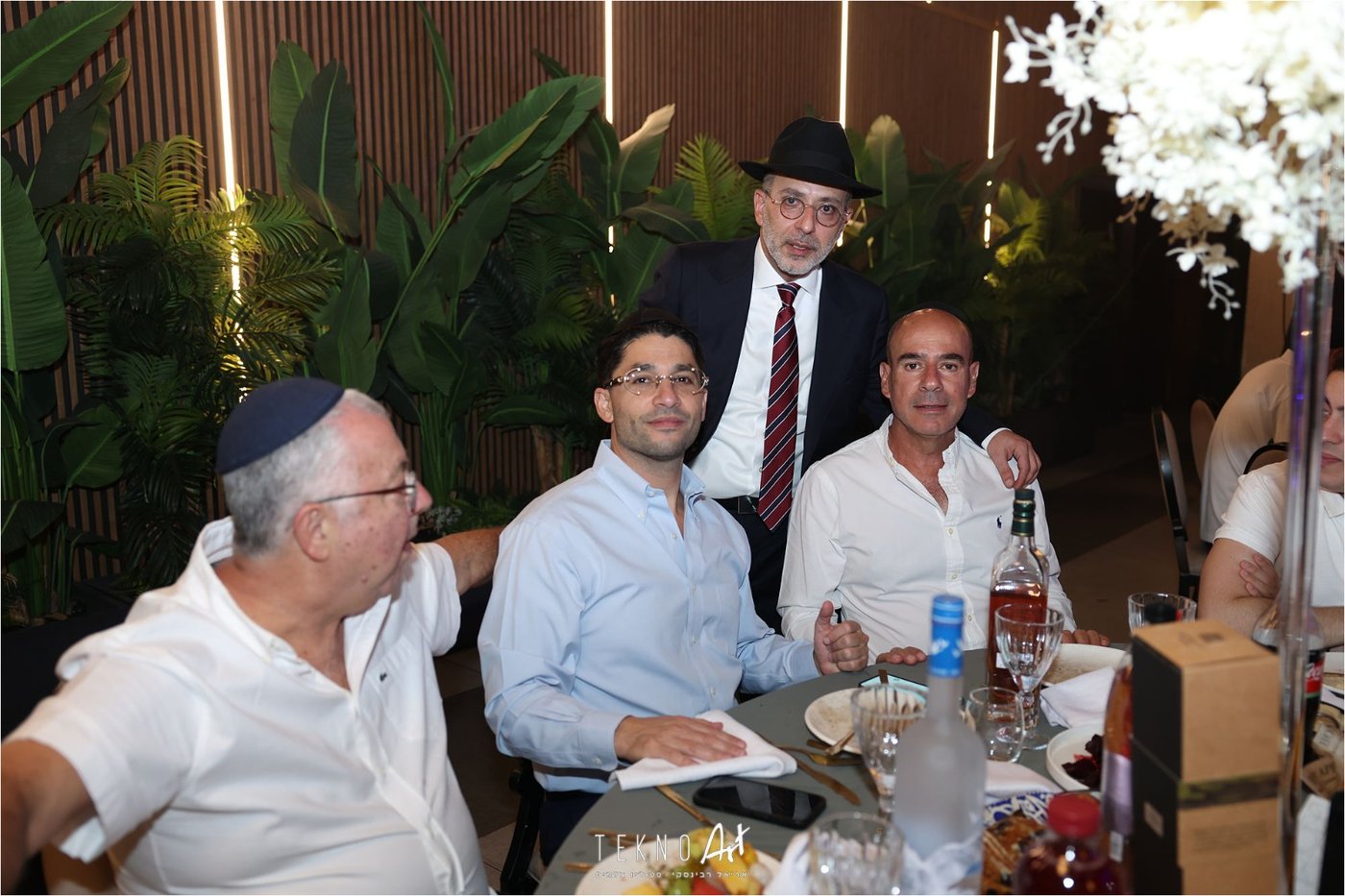 חבר הכנסת ארז מלול חיתן את בתו עם בחור מישיבת חברון