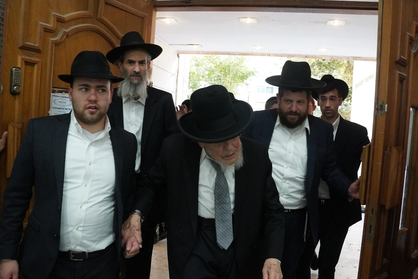 הגר"י אזרחי ב'זכרון מאיר'