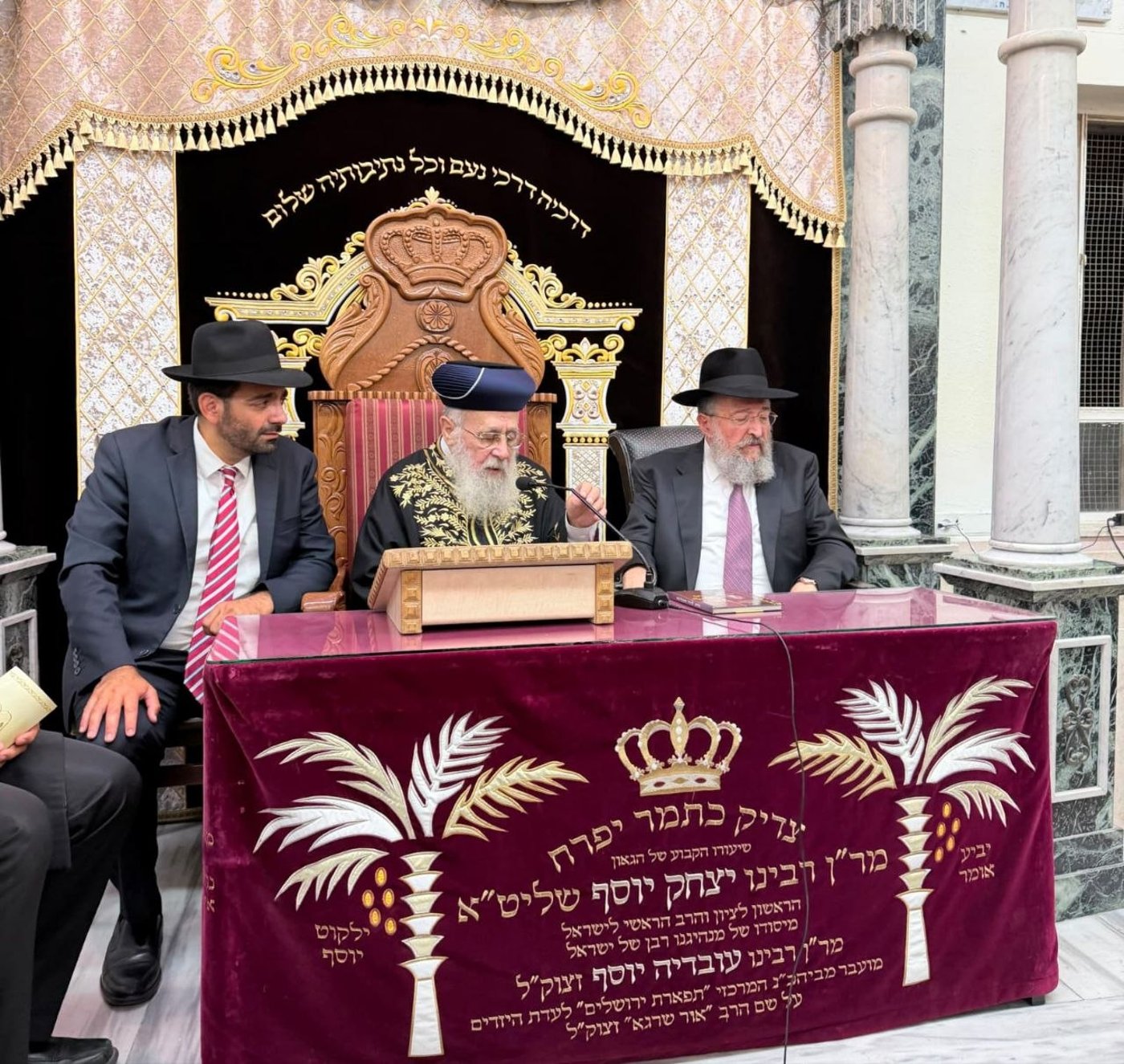 המגבעת שעפה במדבר | 'זיידל'ע' עם כל הנייעס והחשיפות