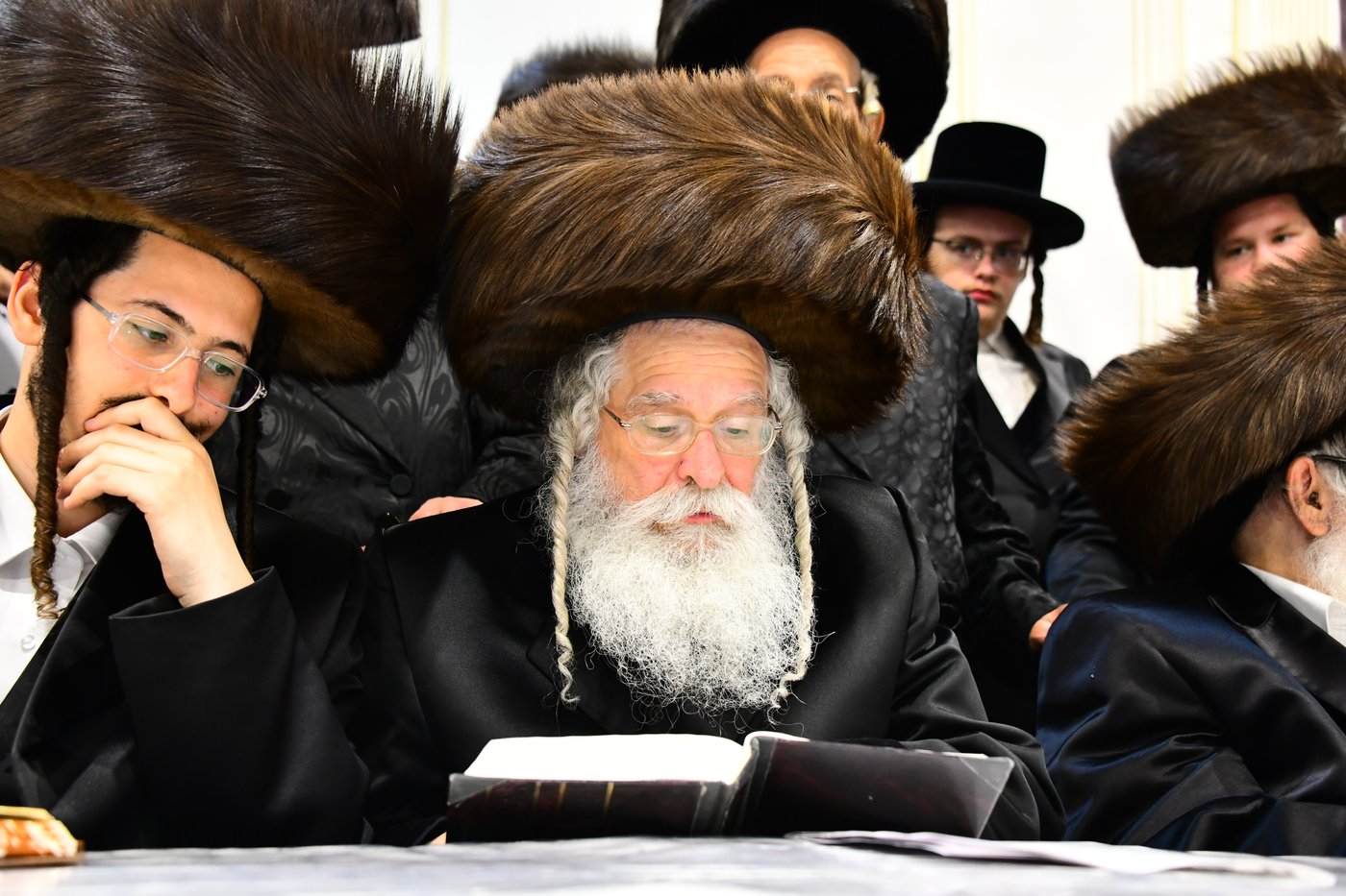 שמחת בית מכנובקא בעלזא - נדבורנה י-ם - מעליץ - יערסלוב