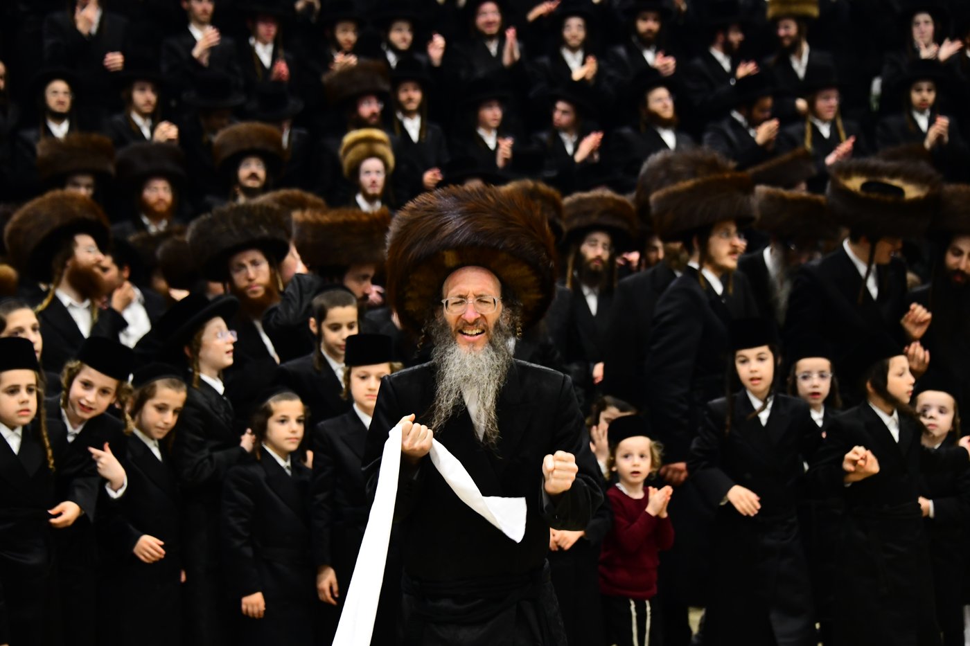 שמחת בית מכנובקא בעלזא - נדבורנה י-ם - מעליץ - יערסלוב