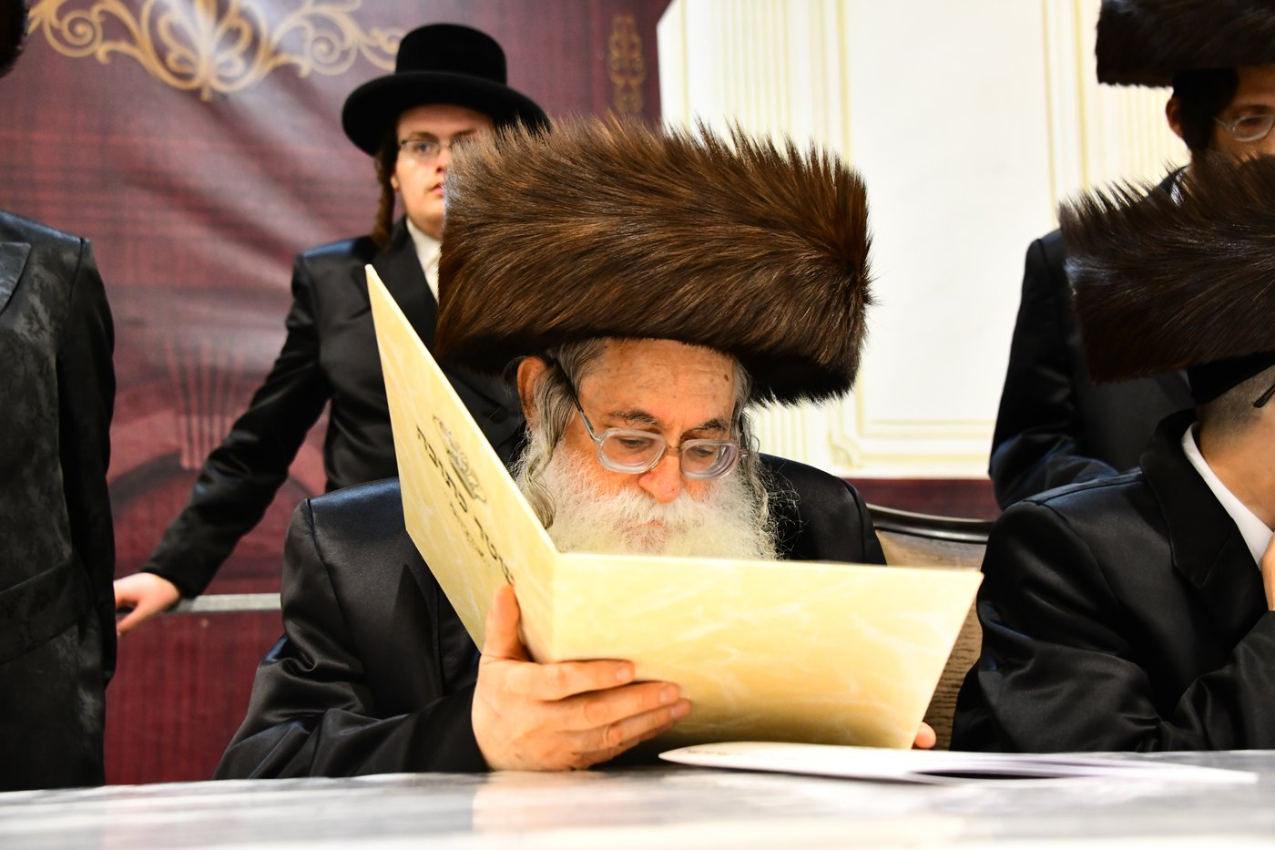 שמחת בית מכנובקא בעלזא - נדבורנה י-ם - מעליץ - יערסלוב