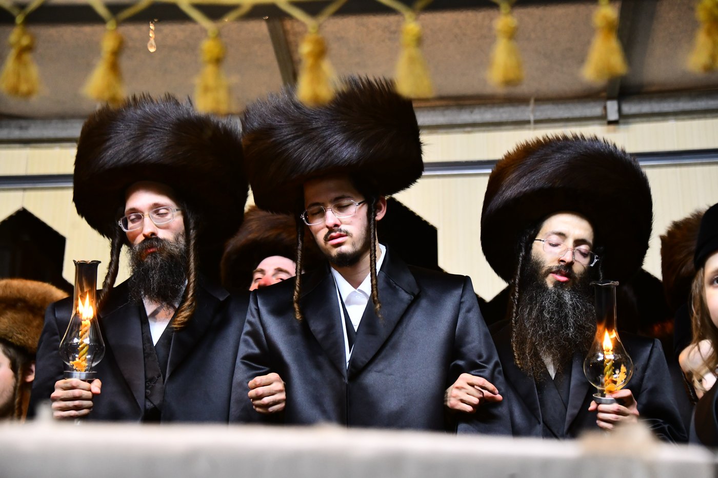 שמחת בית מכנובקא בעלזא - נדבורנה י-ם - מעליץ - יערסלוב