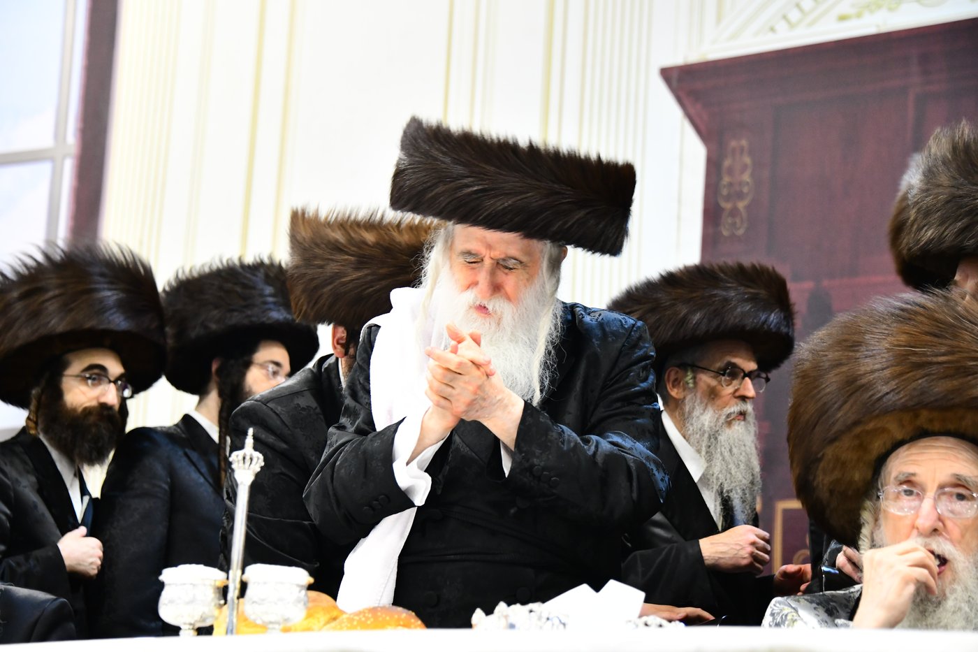 שמחת בית מכנובקא בעלזא - נדבורנה י-ם - מעליץ - יערסלוב
