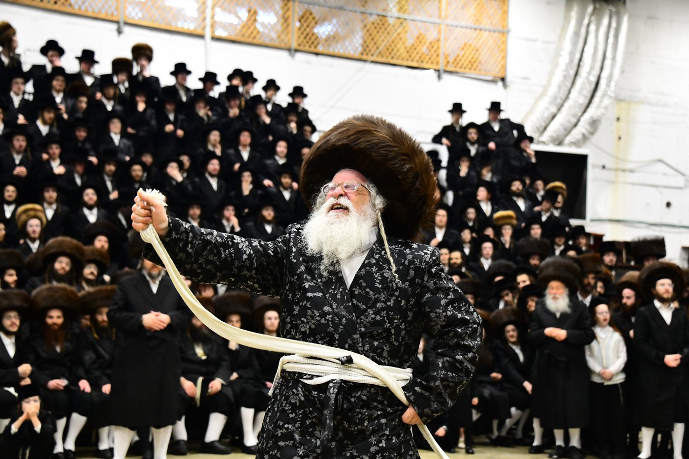 שמחת בית מכנובקא בעלזא - נדבורנה י-ם - מעליץ - יערסלוב