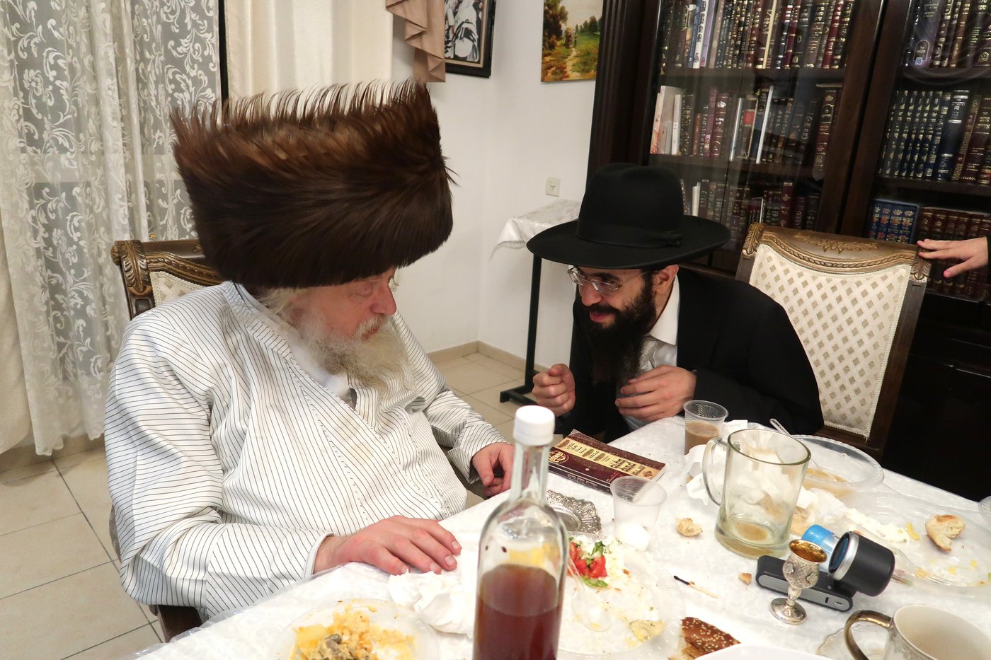 האדמו"ר ממבקשי אמונה בברכפלד