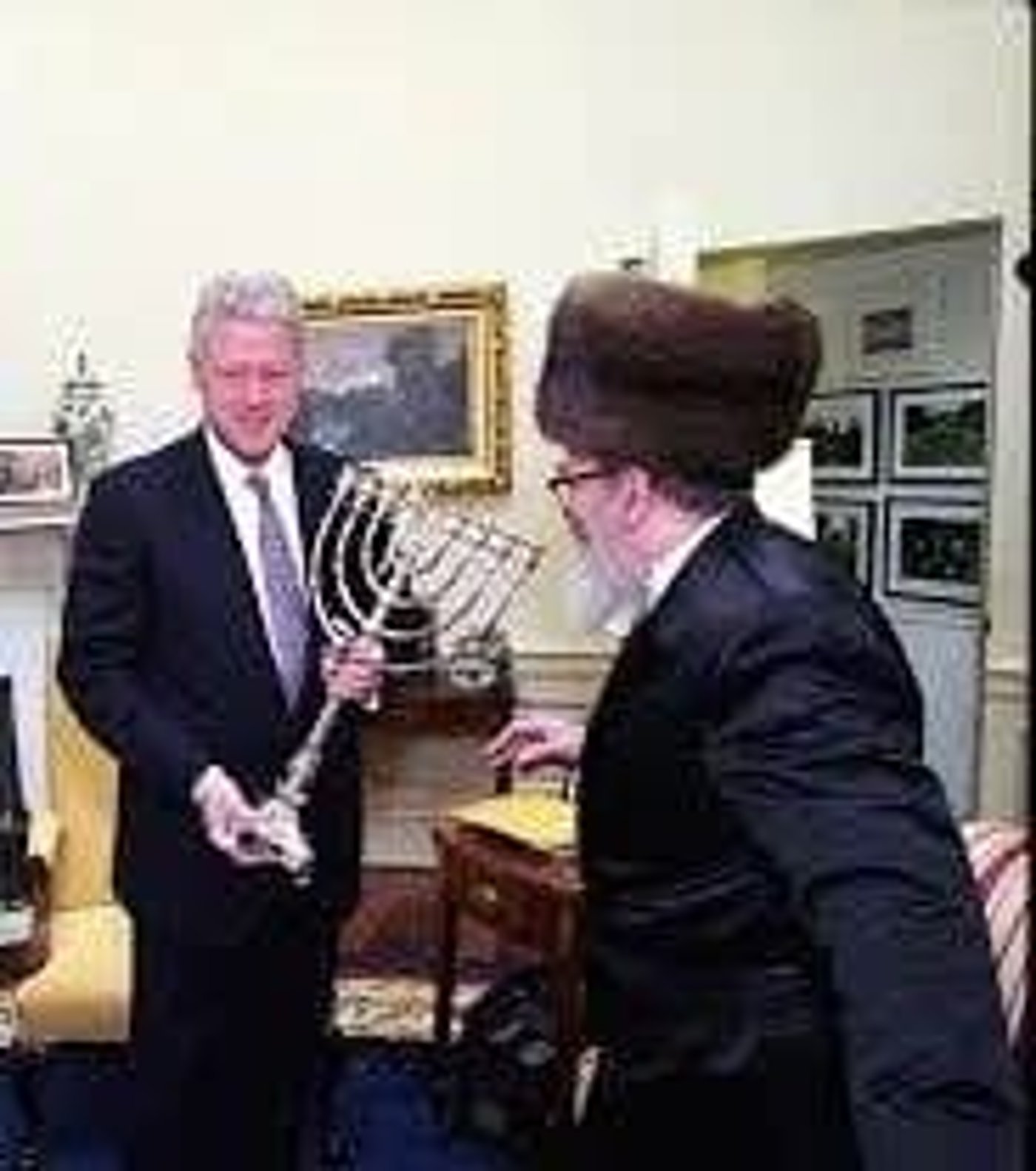 האדמו"ר מסקווירא בפגישה עם הנשיא קלינטון