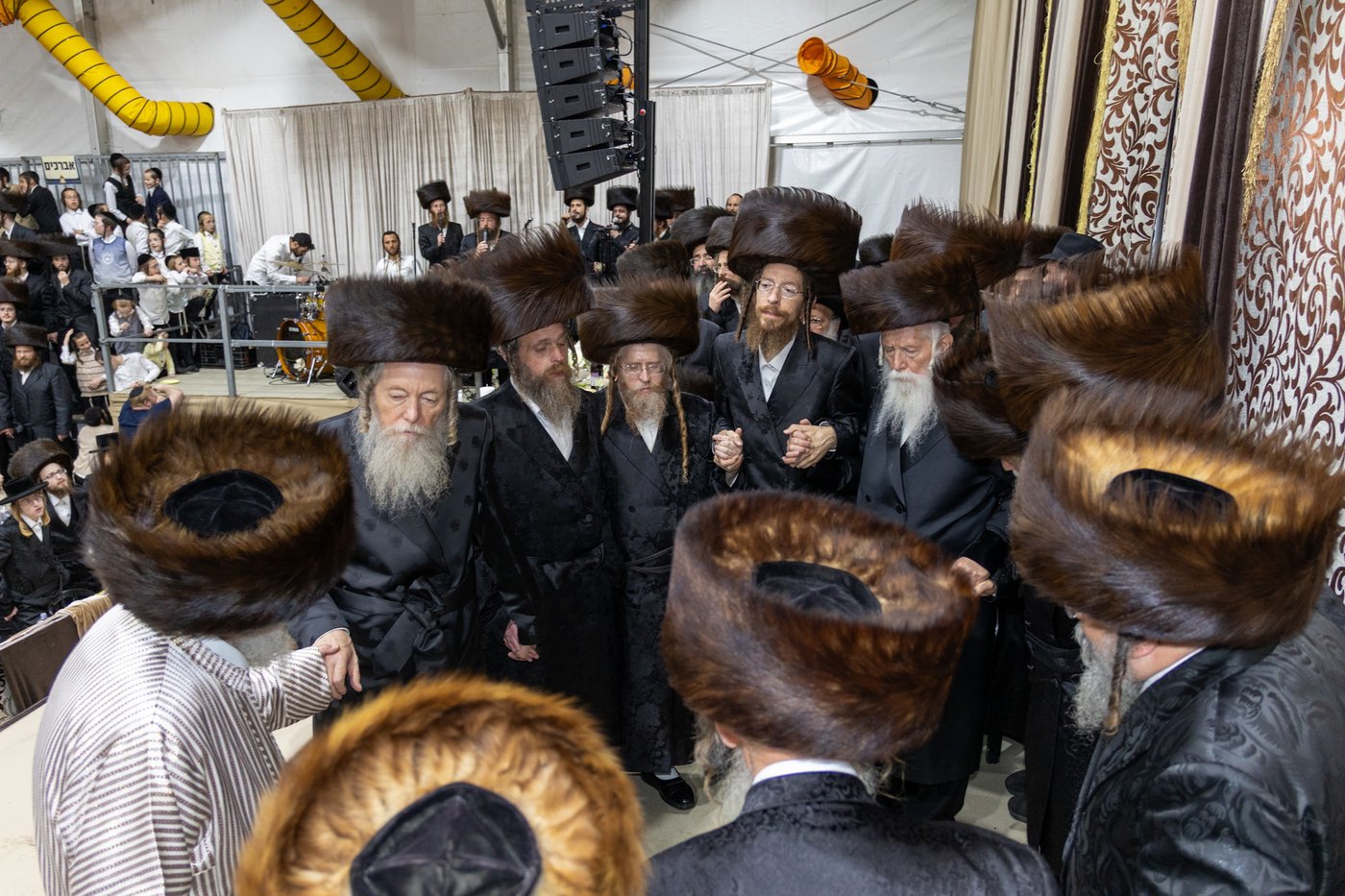 שמחת בית פינסק קרלין