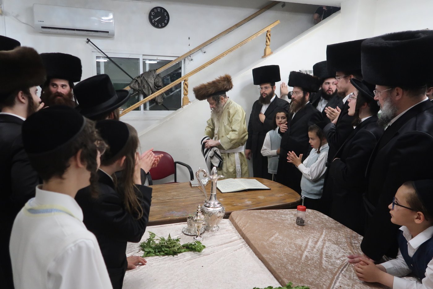 האדמו"ר מלעלוב ניקלשבורג מוצש"ק בעיר ערד