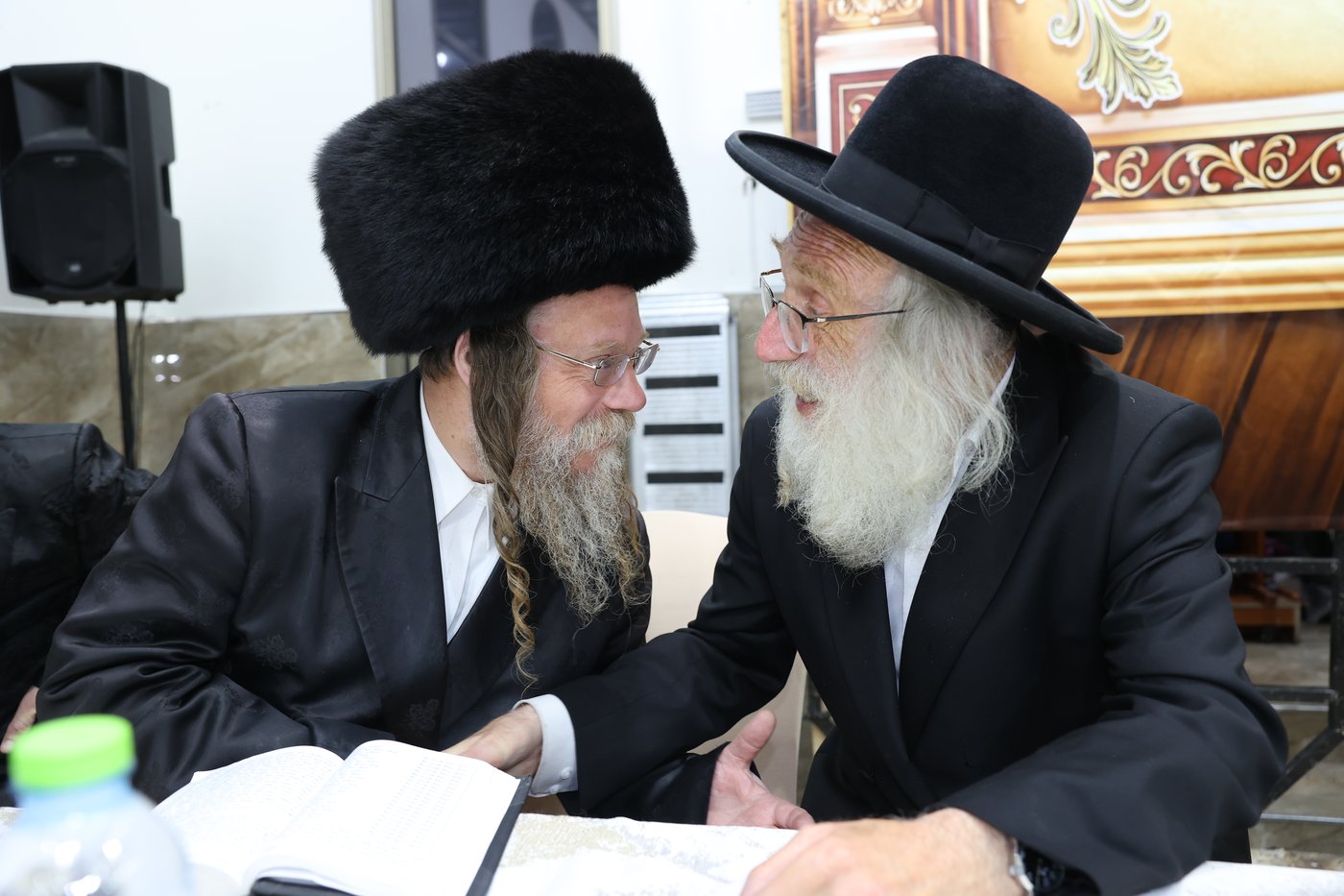 המעמד בכולל תשובות והנהגות