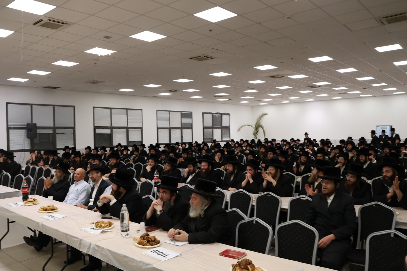הרה"צ רבי חיים מאיר הגר בביקור בעפולה