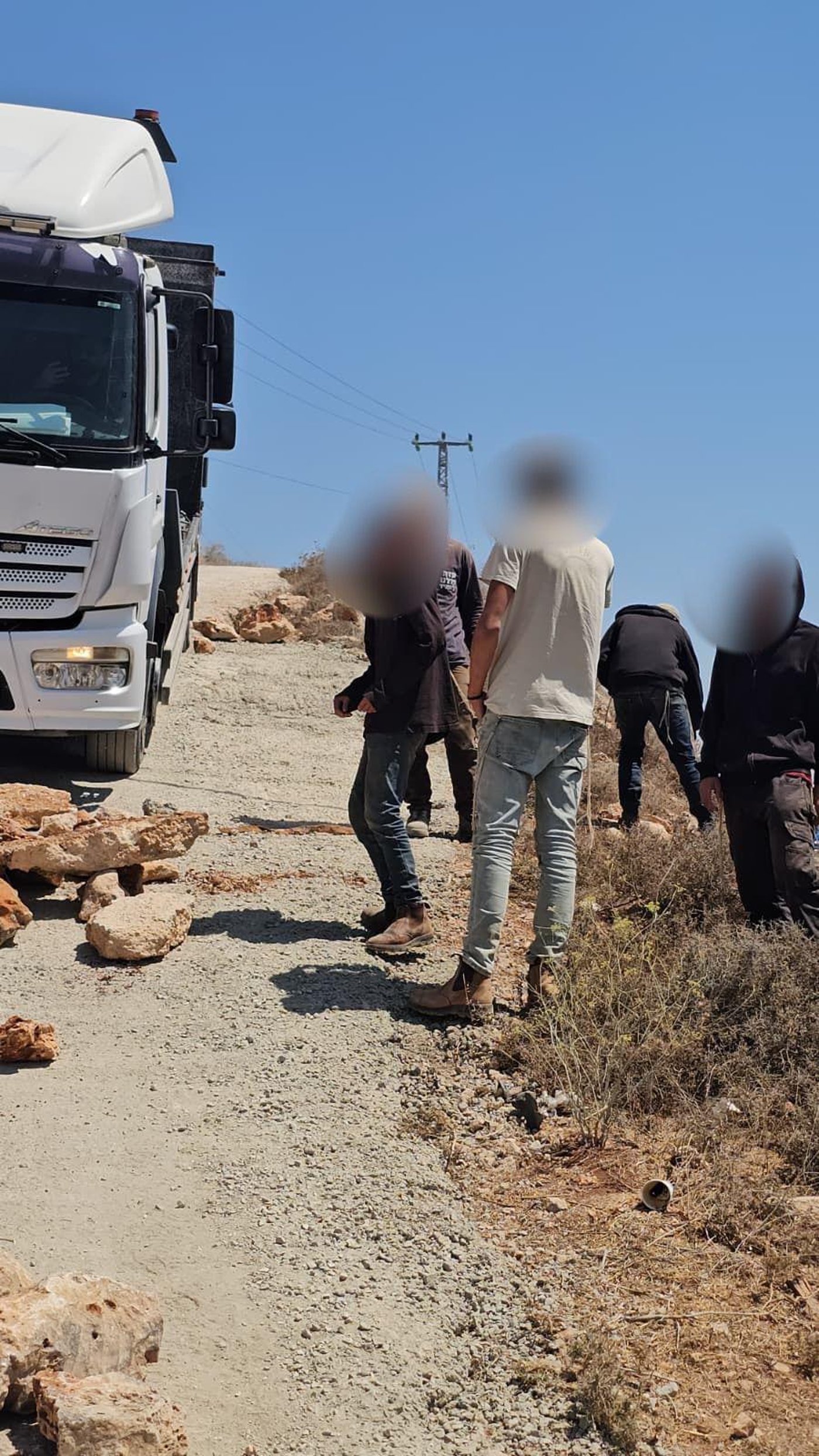 תפיסת הטנדר והחשודים