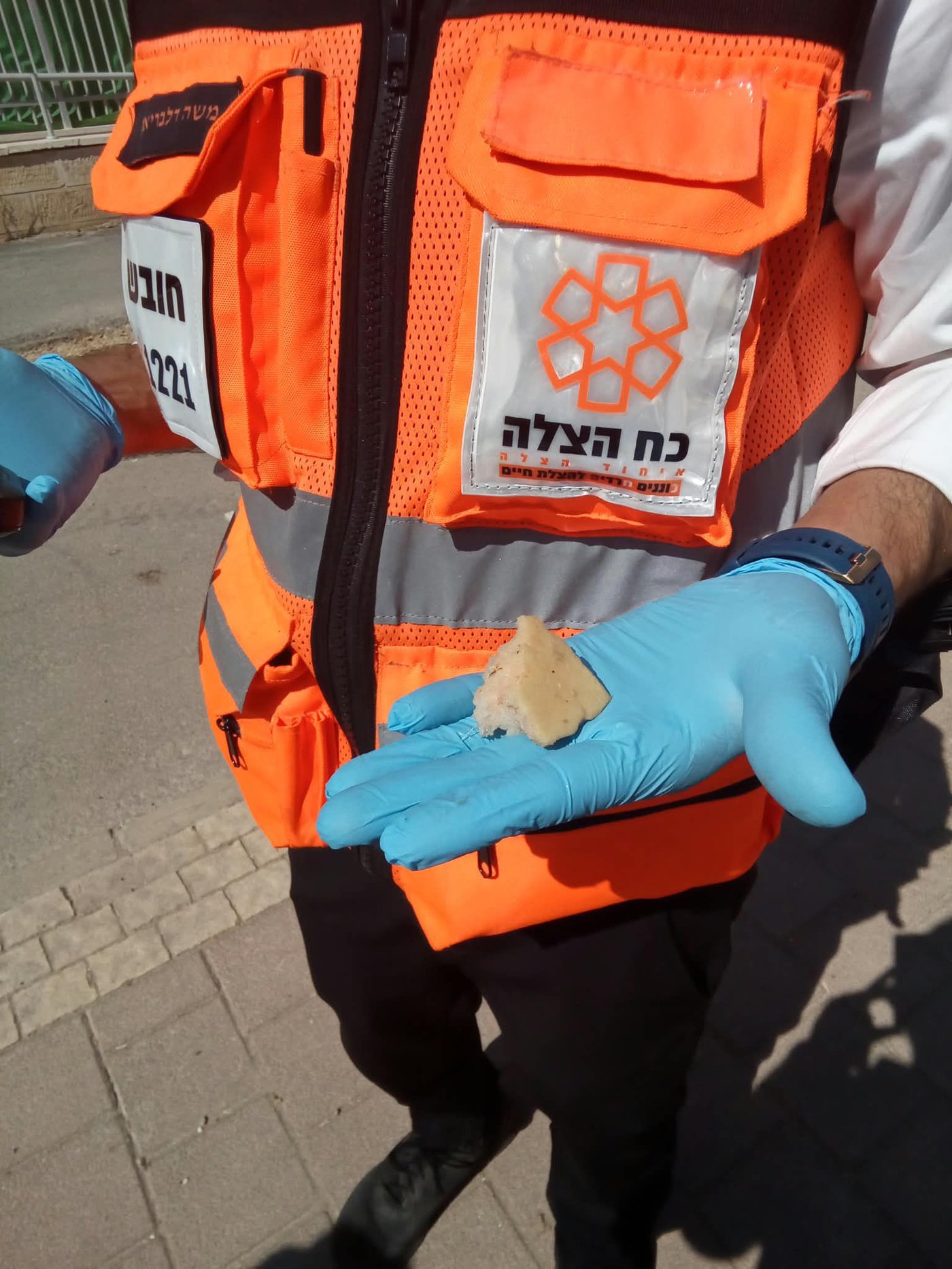 בני ברק: תינוק בן 3 נחנק מחתיכת ספוג - כך הוא ניצל