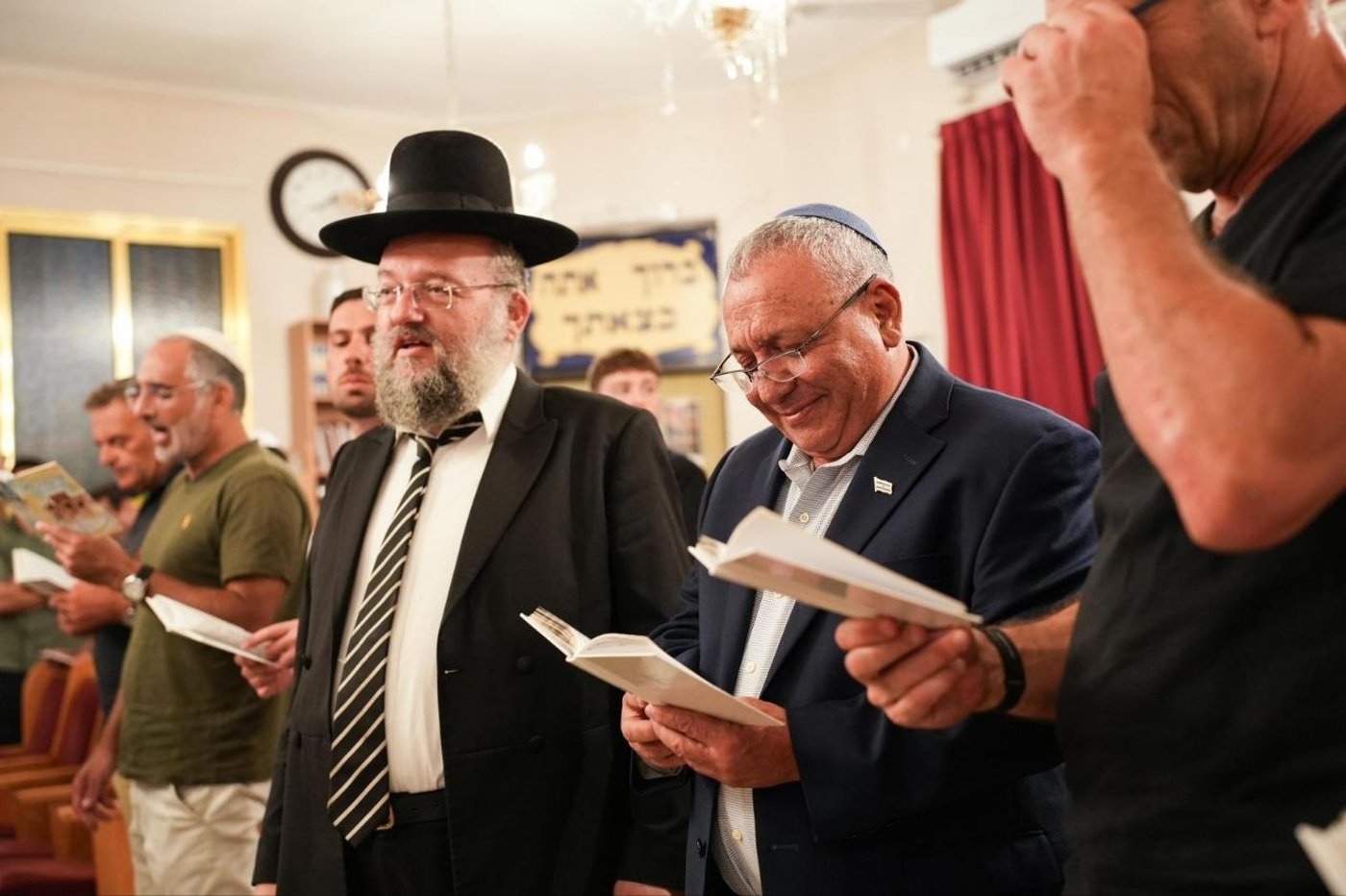 המפלגה שמחפשת אישה חרדית לרשימה | 'זיידל'ע' עם כל הנייעס והחשיפות
