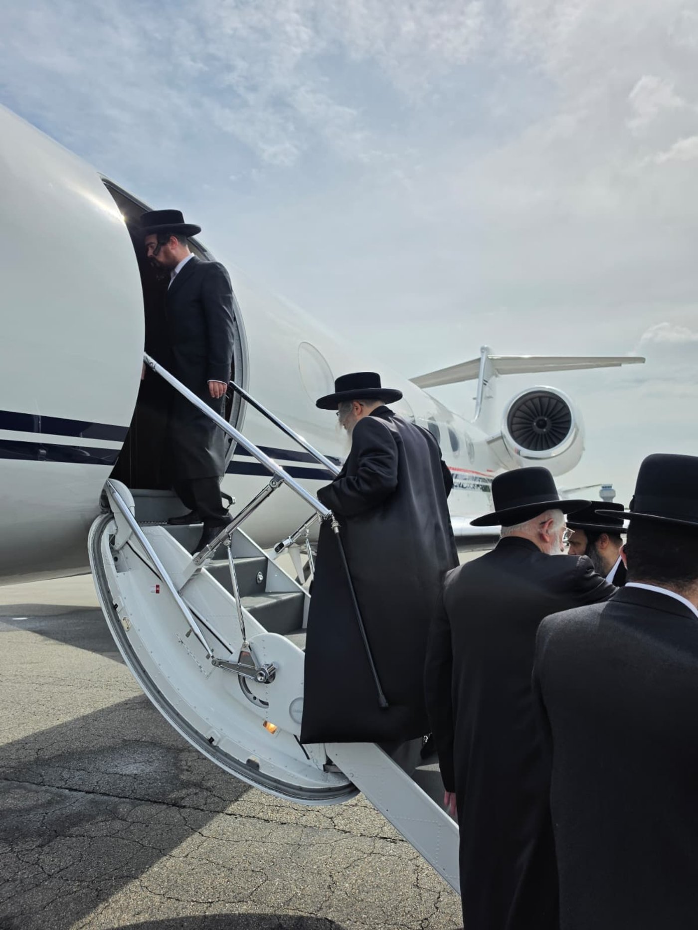 האדמו"ר מסאטמר בדרכו לבית הלבן