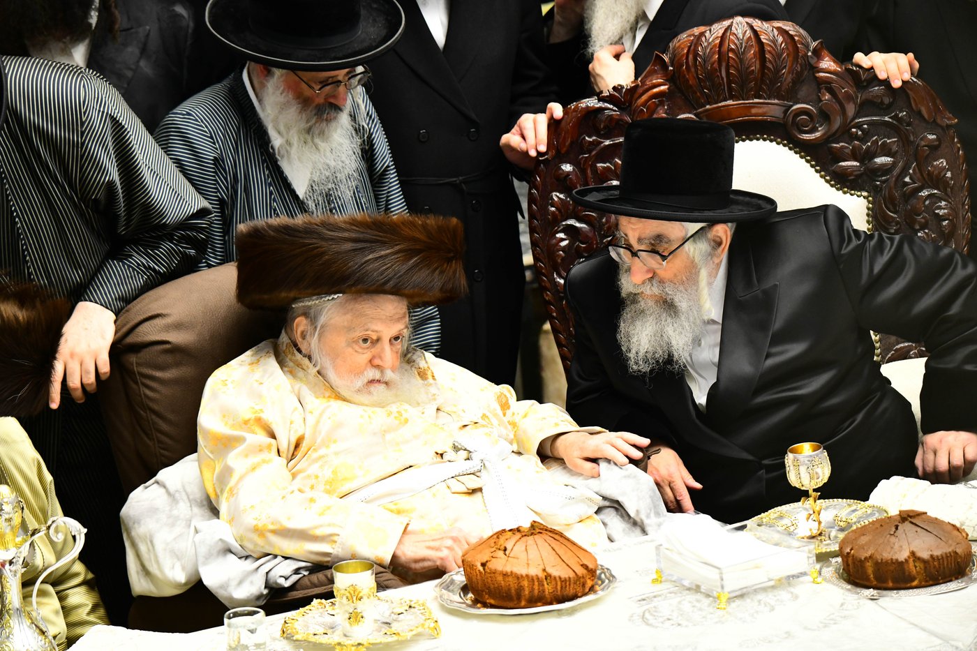 האדמו"ר מויז'ניץ מאנסי בתולדות אברהם יצחק