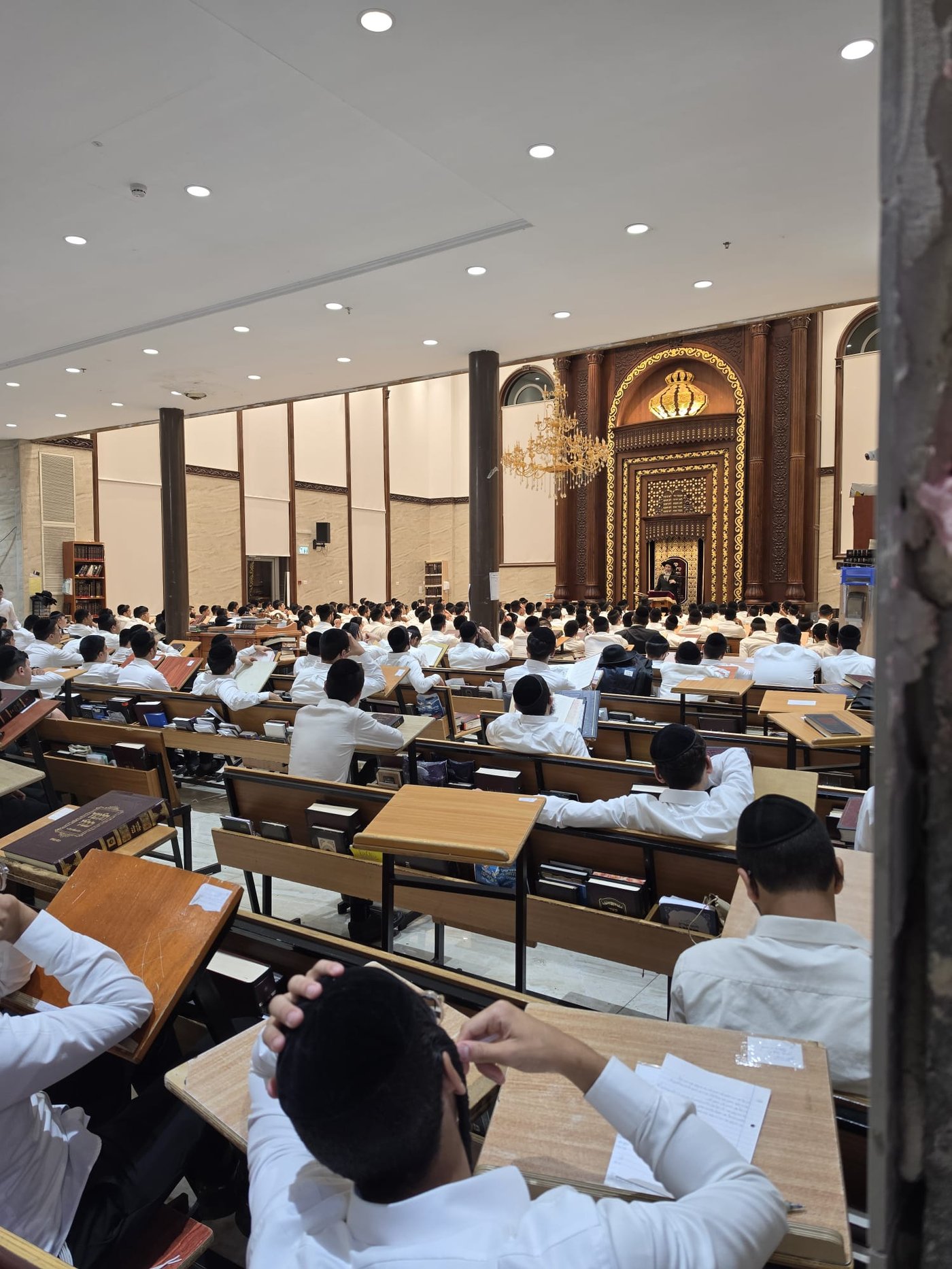 הגר"ב פינקל ברכסים