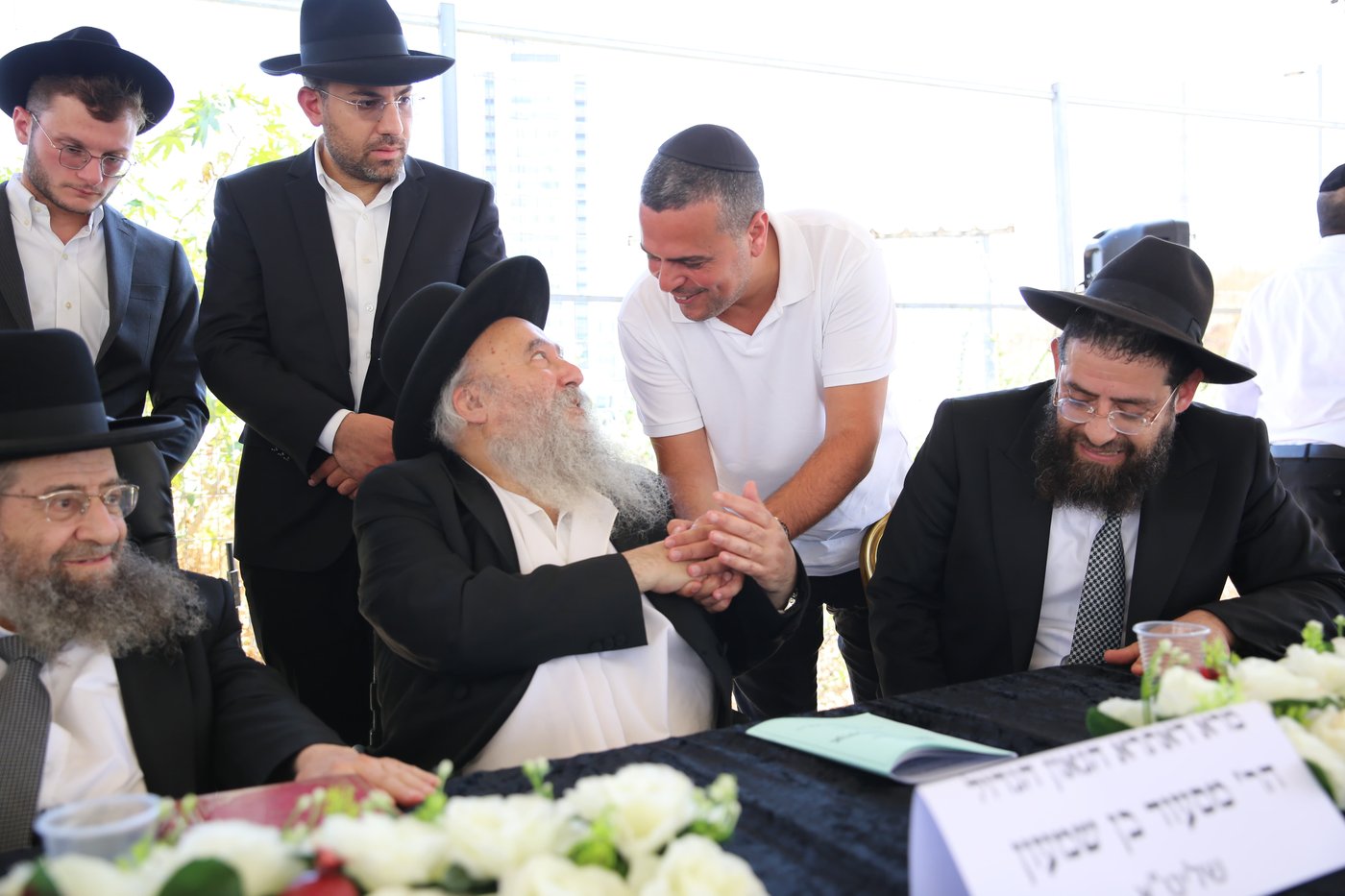 מאות ילדים אמרו סליחות במוסדות "אוהלי אברהם" בקריית הרצוג