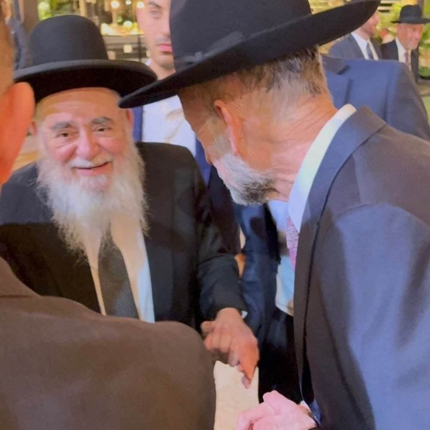 המפלגה שמחפשת אישה חרדית לרשימה | 'זיידל'ע' עם כל הנייעס והחשיפות