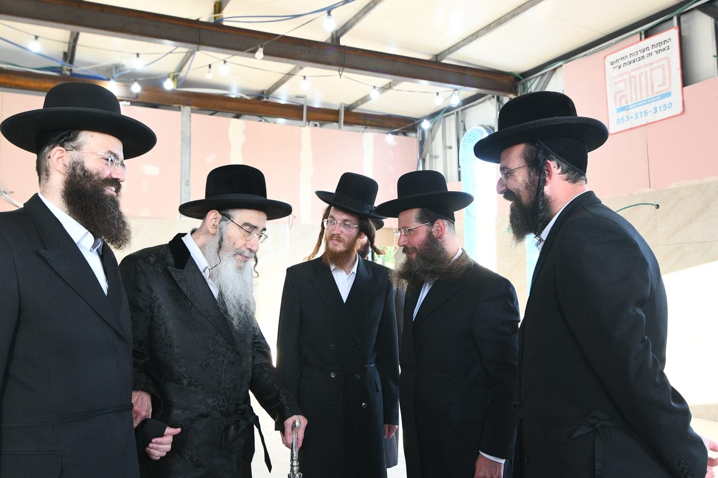 האדמו"ר מאלכסנדר בעמונאל