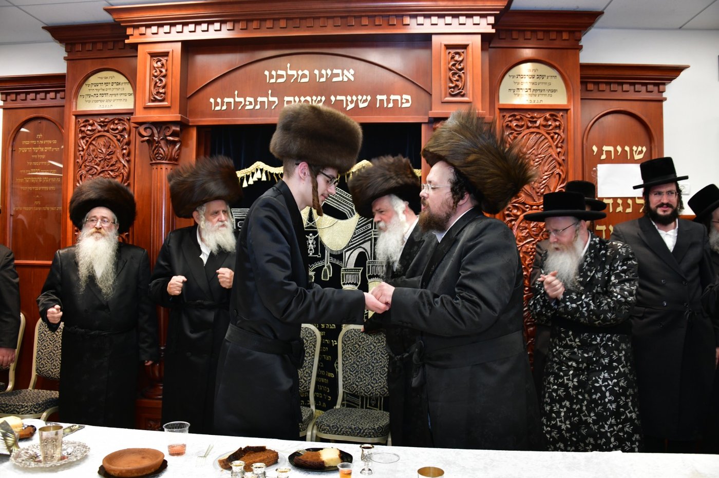 שמחת בית קרעטשניף קרית גת - אלדשטאט - קאסוב ויז'ניץ - סקולען ב"ב