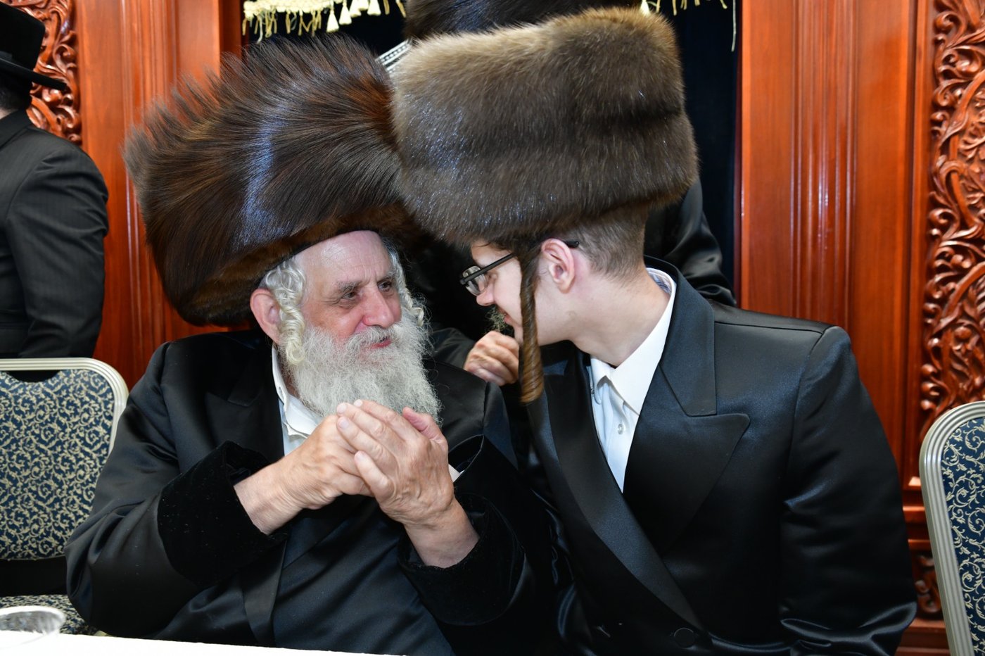 שמחת בית קרעטשניף קרית גת - אלדשטאט - קאסוב ויז'ניץ - סקולען ב"ב