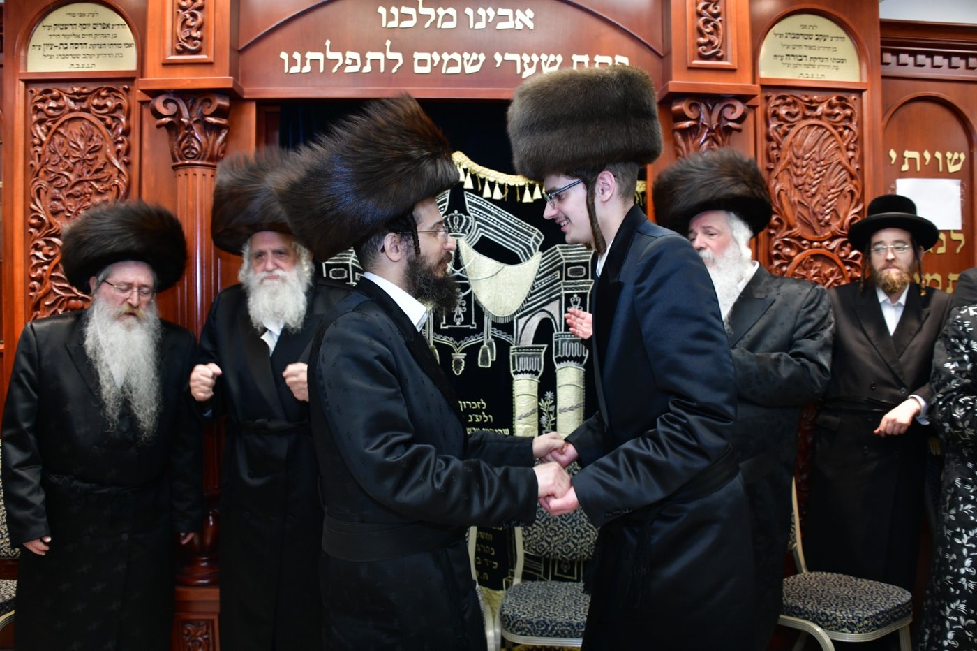 שמחת בית קרעטשניף קרית גת - אלדשטאט - קאסוב ויז'ניץ - סקולען ב"ב