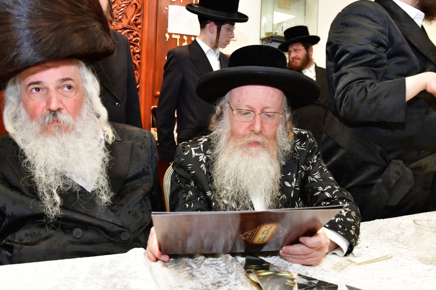 שמחת בית קרעטשניף קרית גת - אלדשטאט - קאסוב ויז'ניץ - סקולען ב"ב