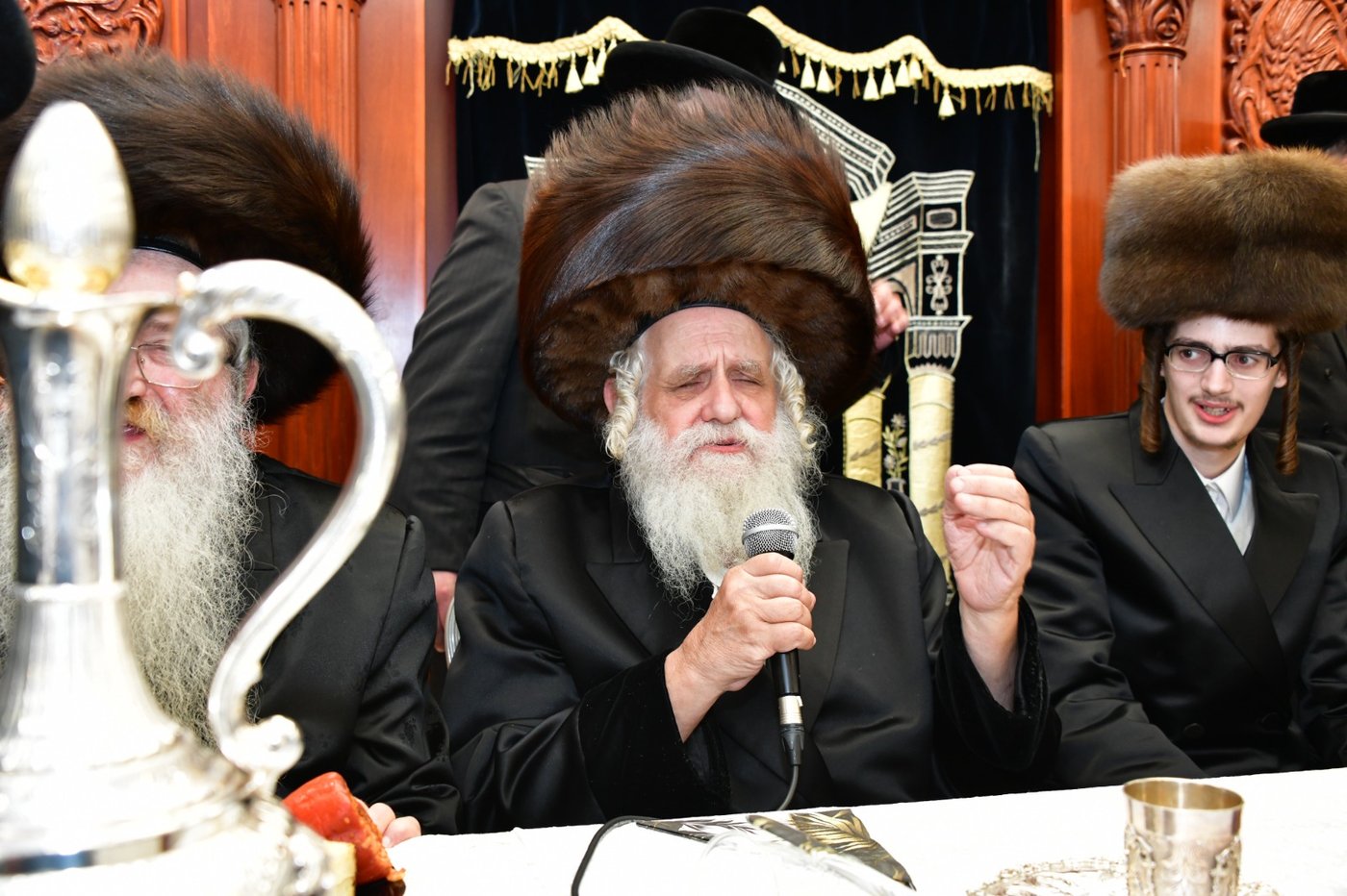 שמחת בית קרעטשניף קרית גת - אלדשטאט - קאסוב ויז'ניץ - סקולען ב"ב