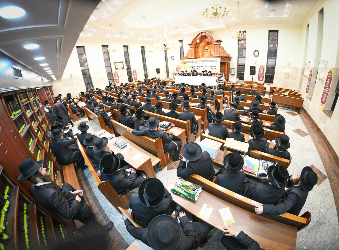 המעמד בזוועהיל