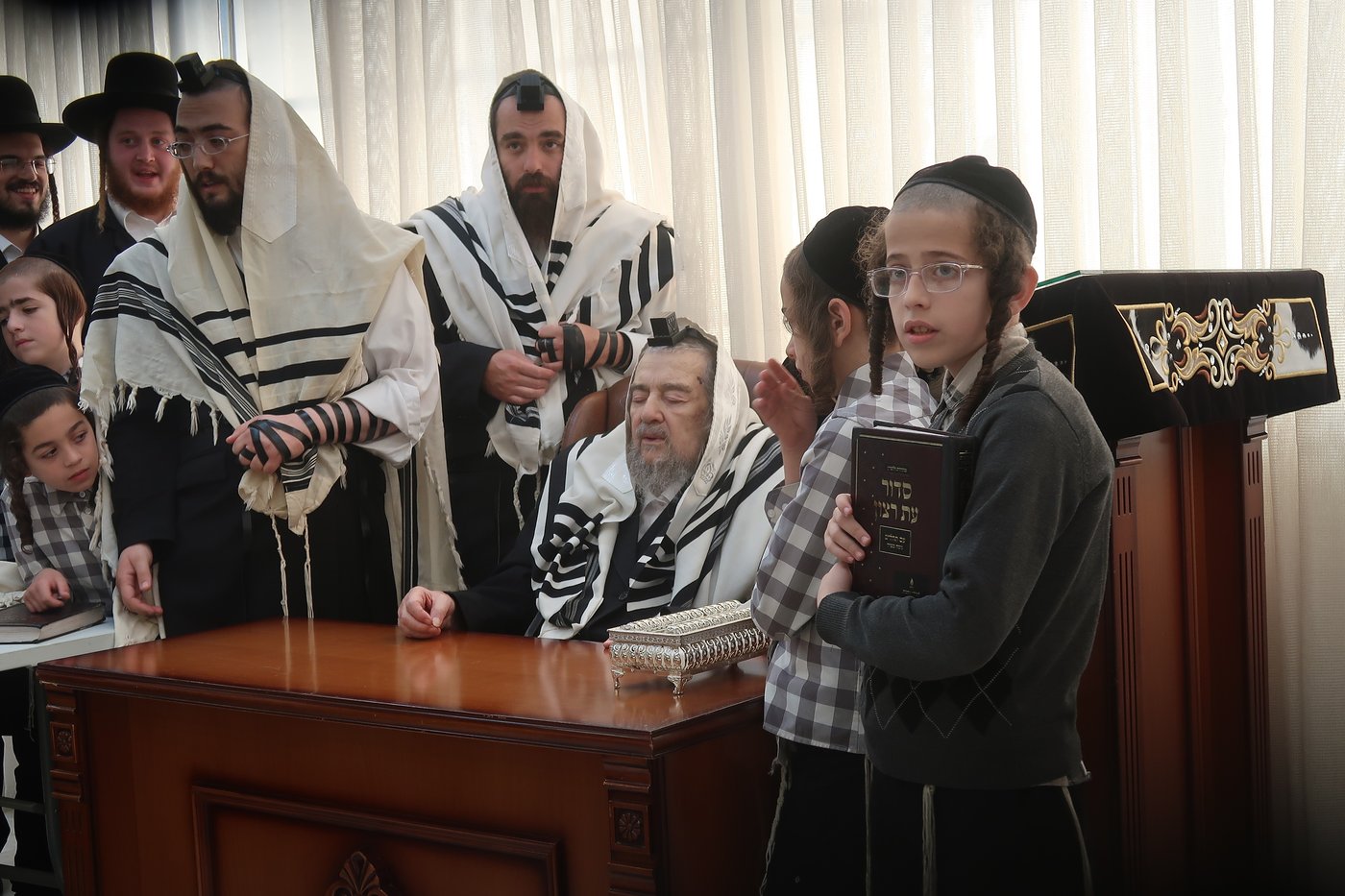 א' סליחות אצל הגה"צ רבי יעקב מאיר שכטר