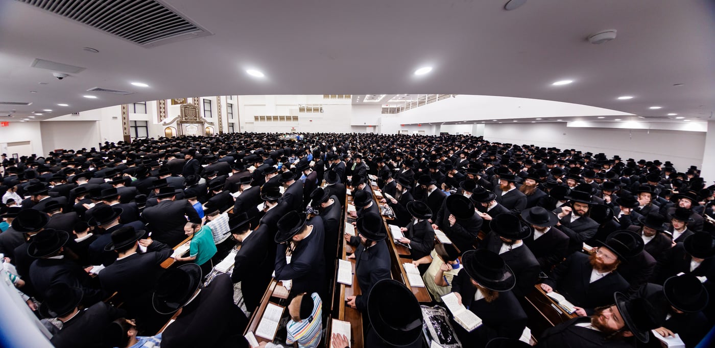 סליחות ראשונות בחצה"ק באבוב 45