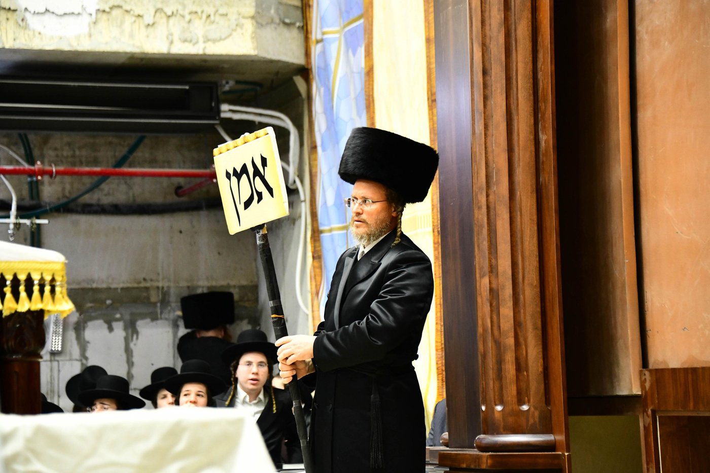 סליחות ראשונות בחצה"ק מודז'יץ