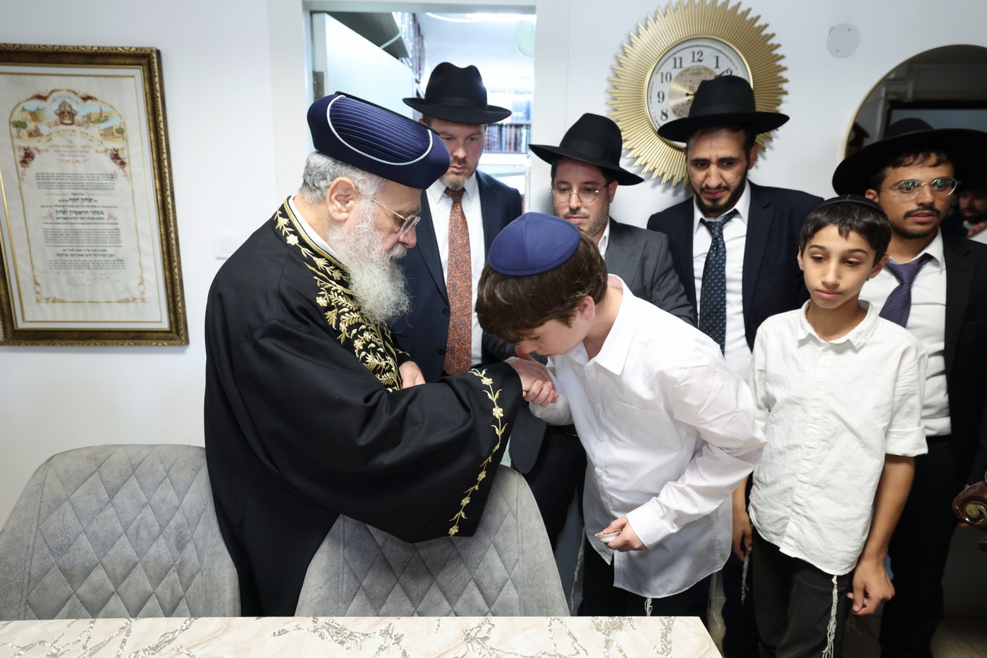 ילדי רעננה אצל הגר"י יוסף