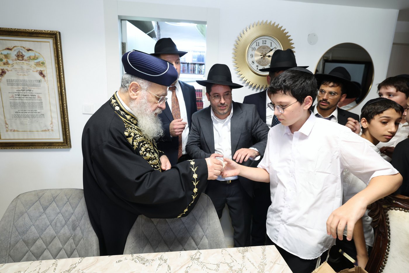 ילדי רעננה אצל הגר"י יוסף