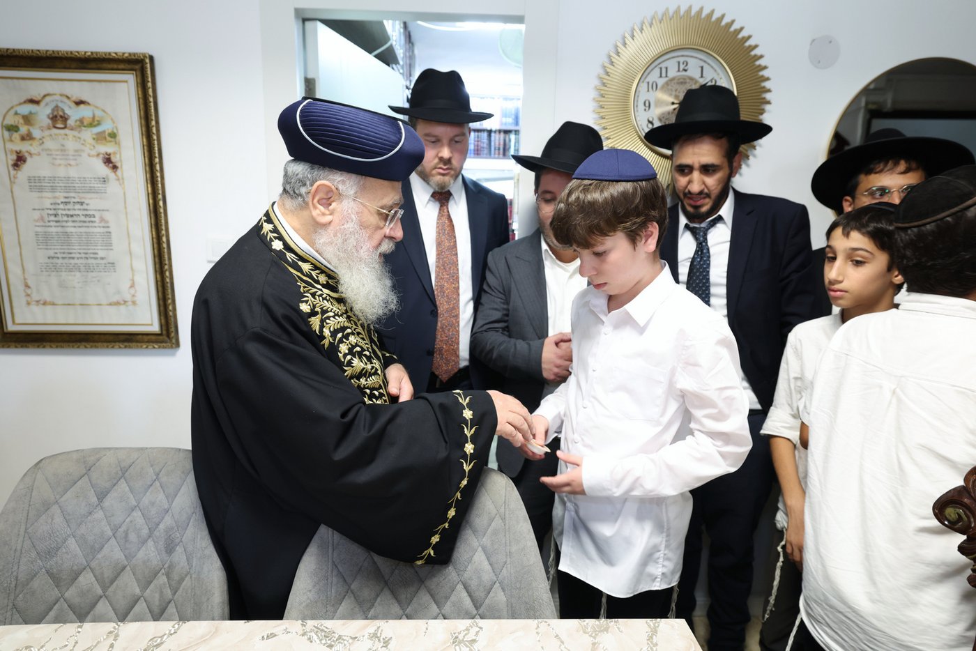 ילדי רעננה אצל הגר"י יוסף