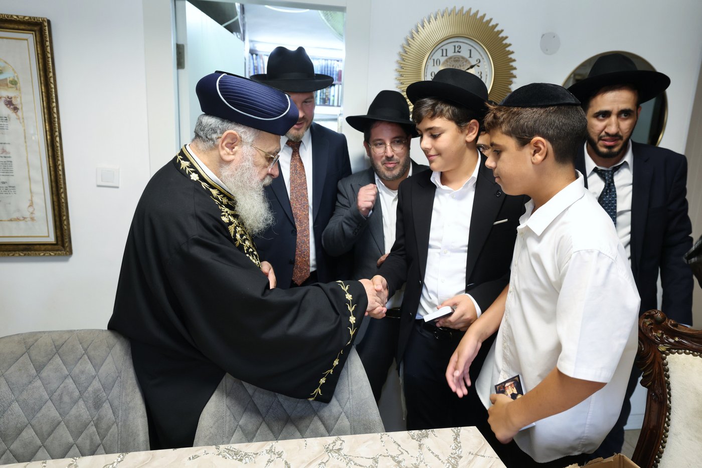 ילדי רעננה אצל הגר"י יוסף