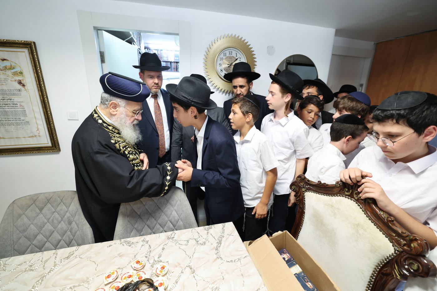 ילדי רעננה אצל הגר"י יוסף