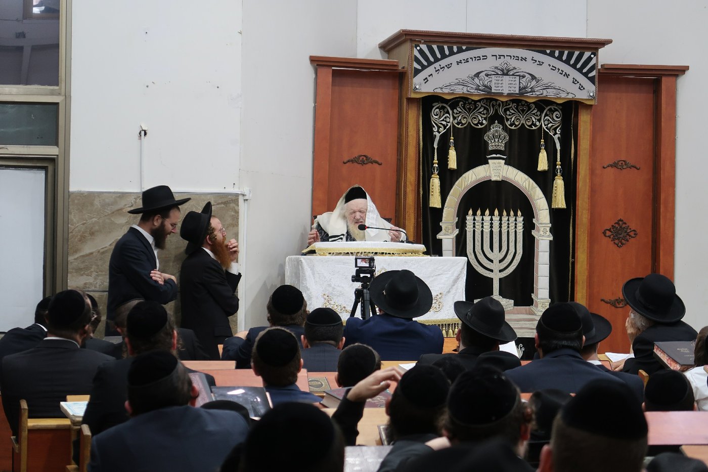 סליחות ראשונות אצל הגר"מ שטרנבוך