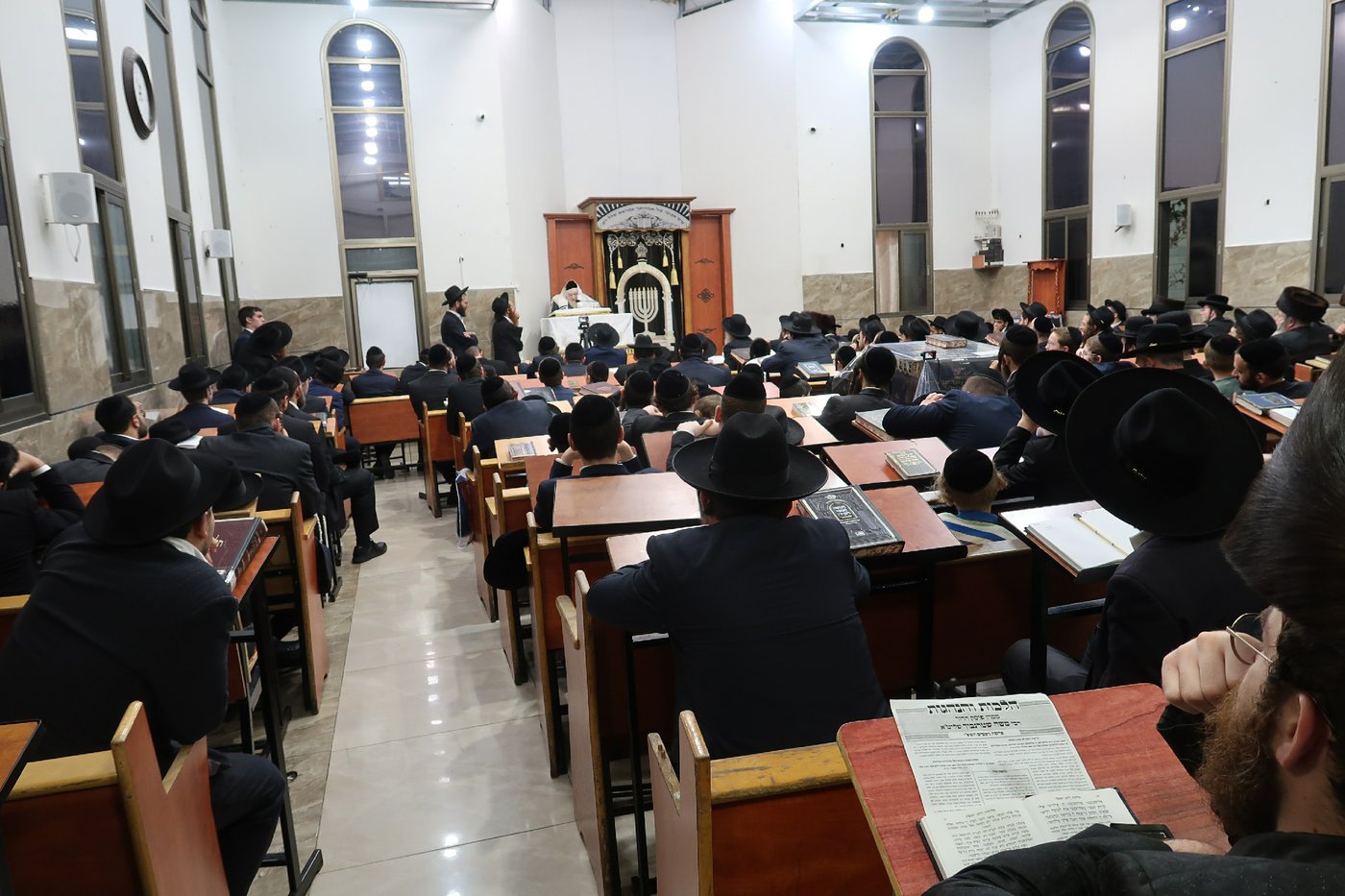 סליחות ראשונות אצל הגר"מ שטרנבוך