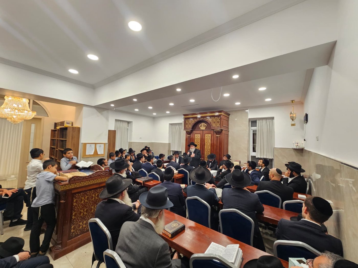 האדמו"ר רבי יקותיאל אבוחצירא בביקור ברוממה