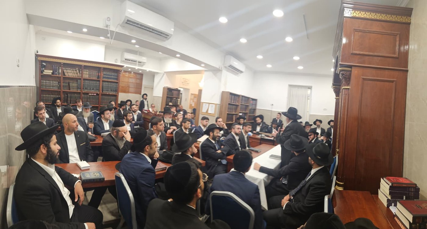 האדמו"ר רבי יקותיאל אבוחצירא בביקור ברוממה