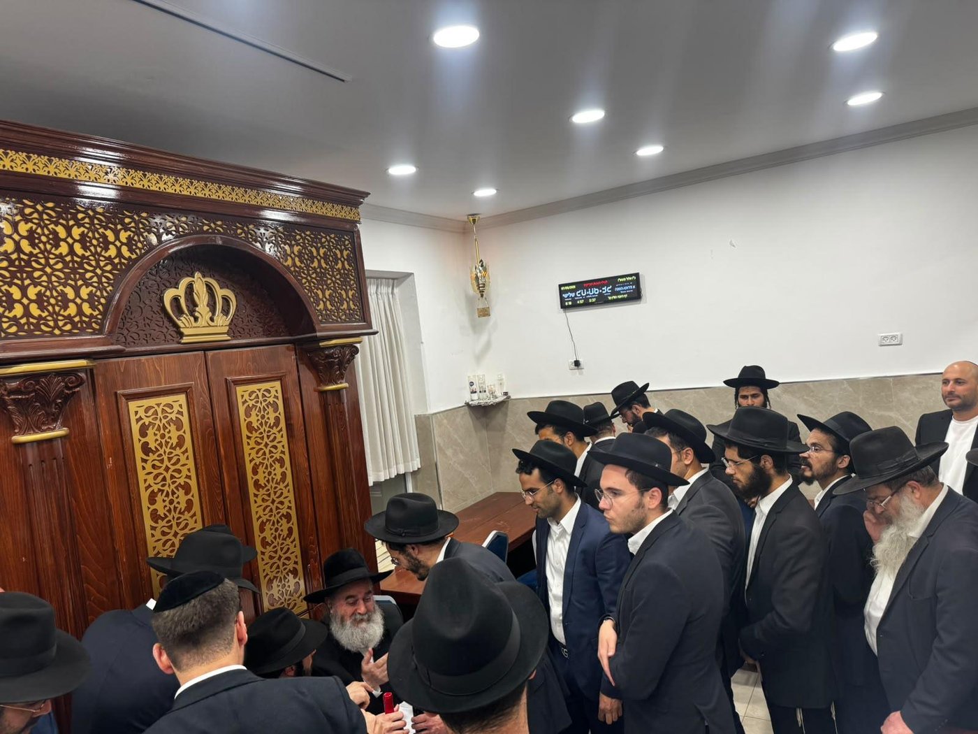 האדמו"ר רבי יקותיאל אבוחצירא בביקור ברוממה