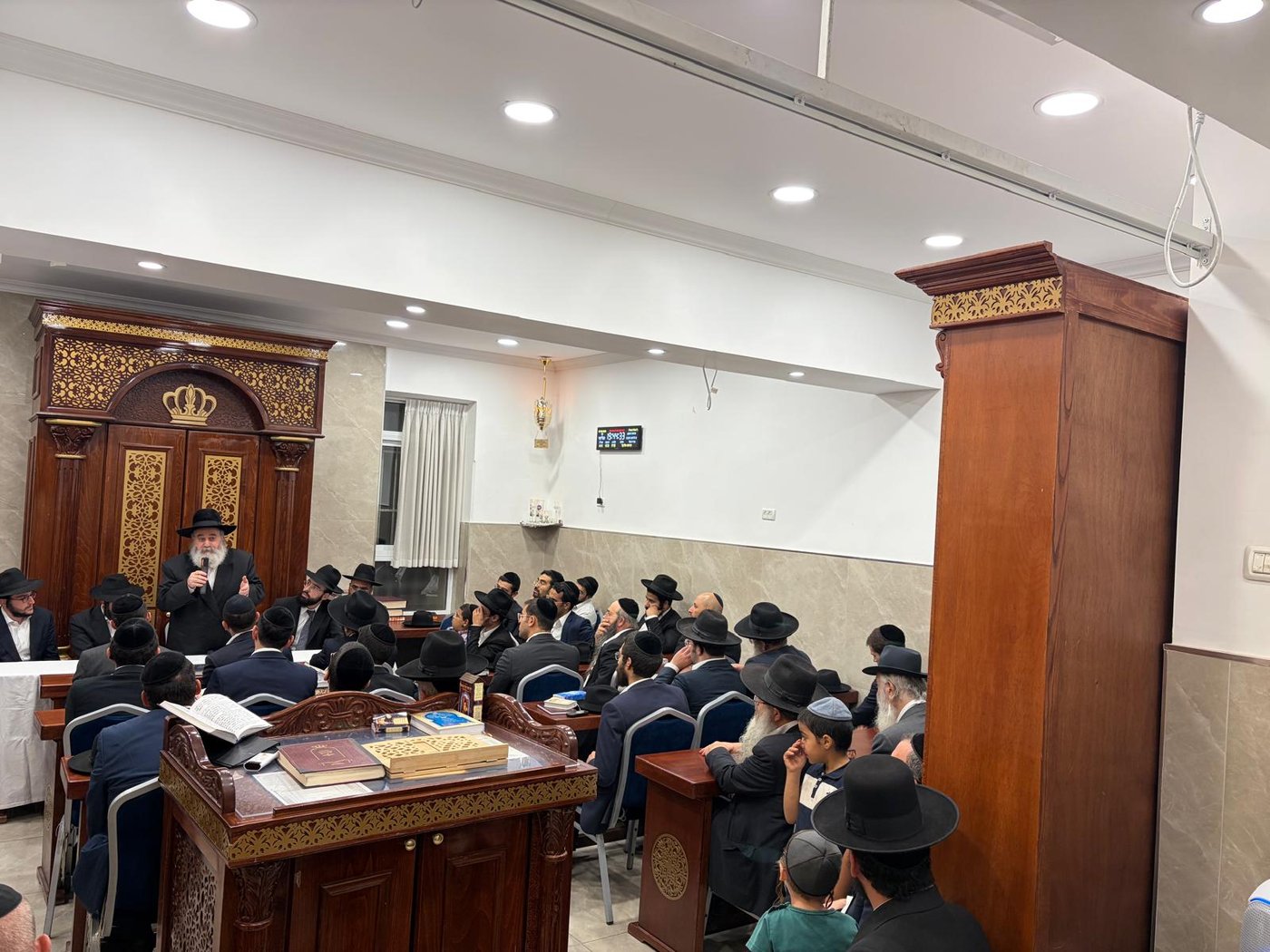 האדמו"ר רבי יקותיאל אבוחצירא בביקור ברוממה