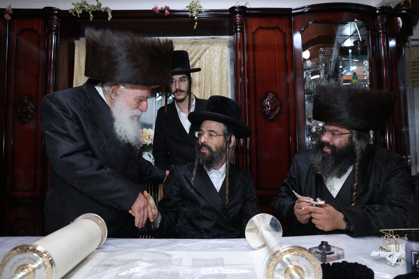 הכנסת ספר תורה במירון