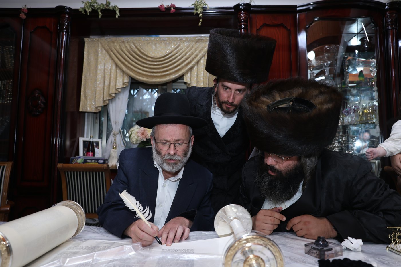 הכנסת ספר תורה במירון