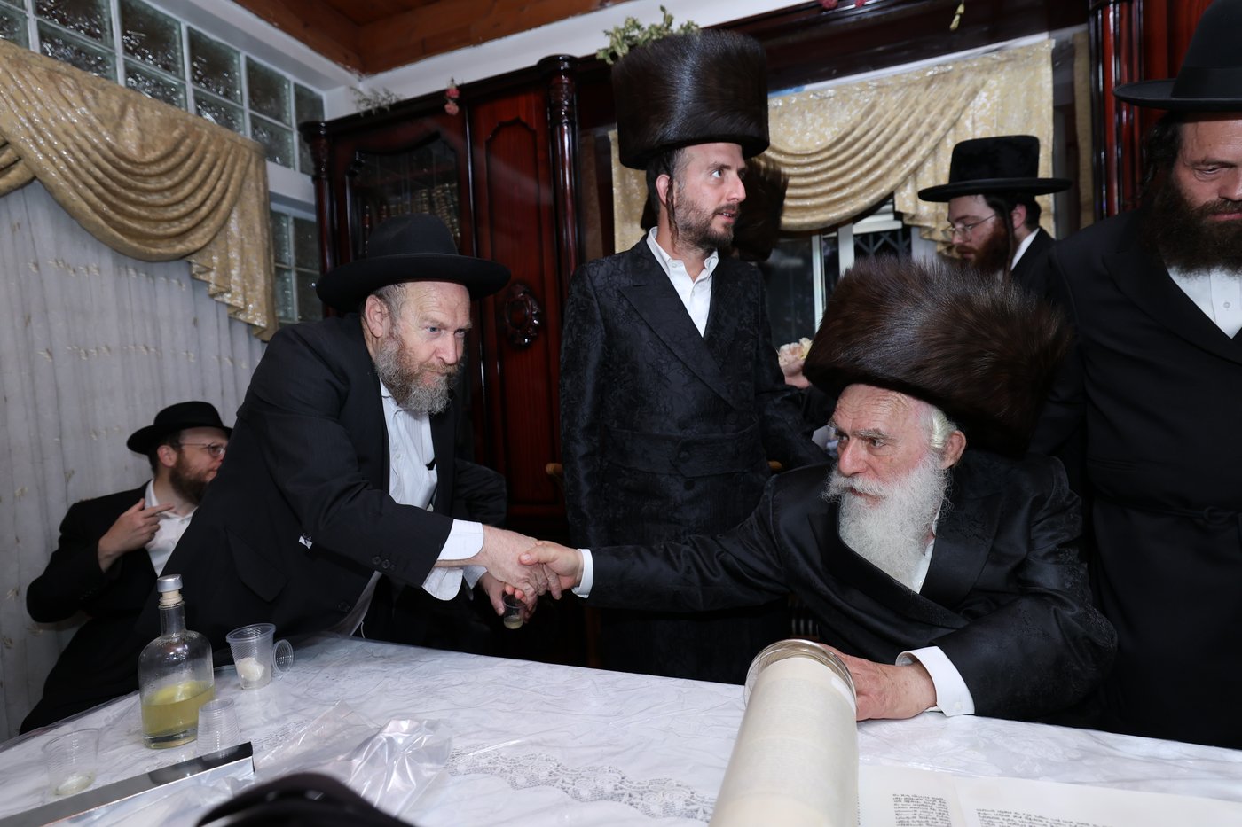 הכנסת ספר תורה במירון