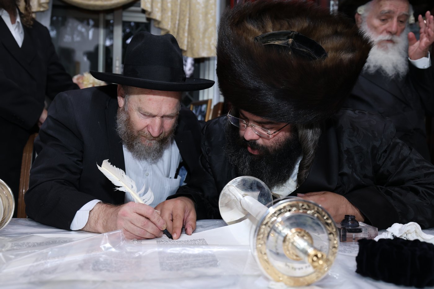 הכנסת ספר תורה במירון
