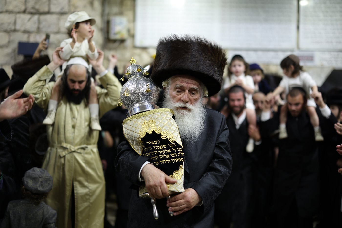 הכנסת ספר תורה במירון